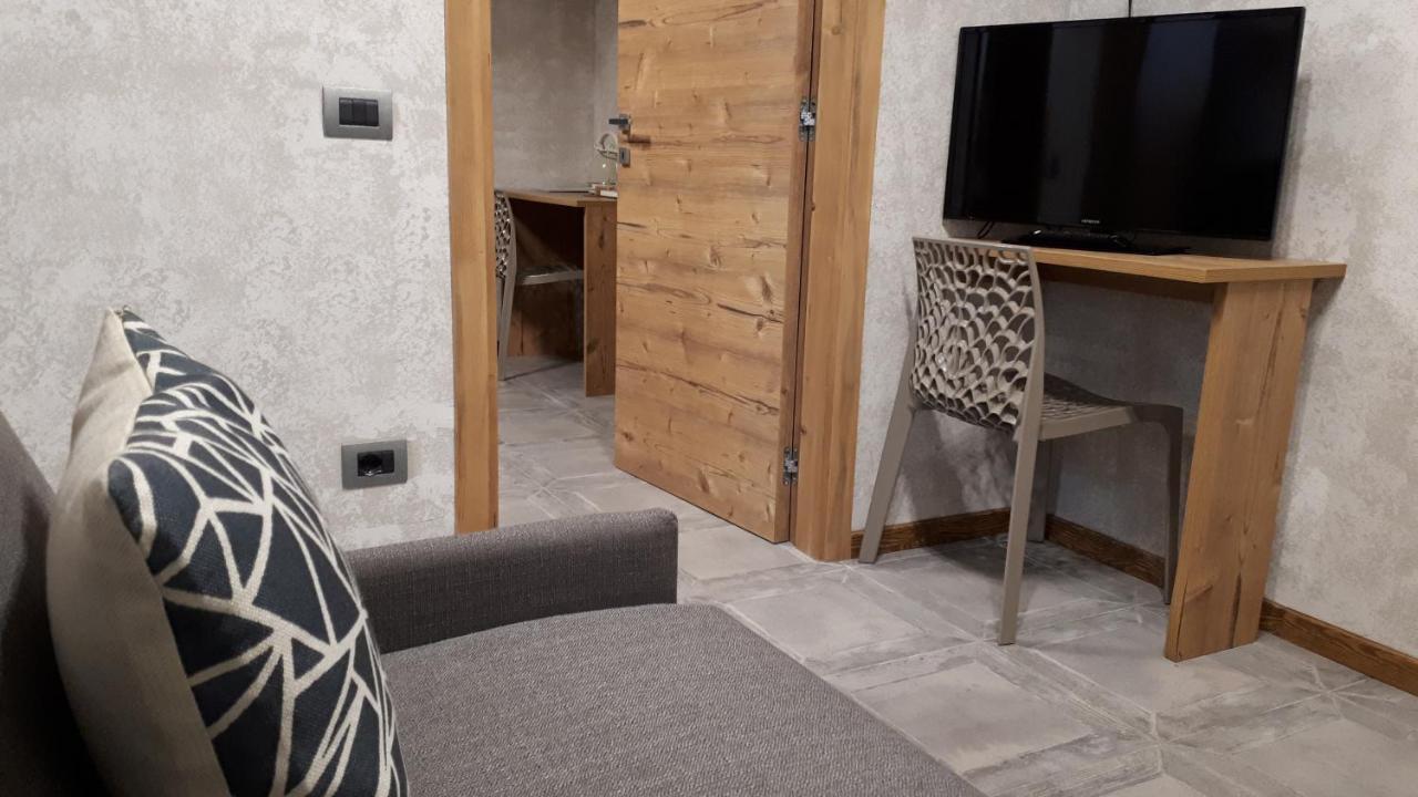 Bed & , Corte Rossa -1 Min Walk To Bernina Express Hotel 2*