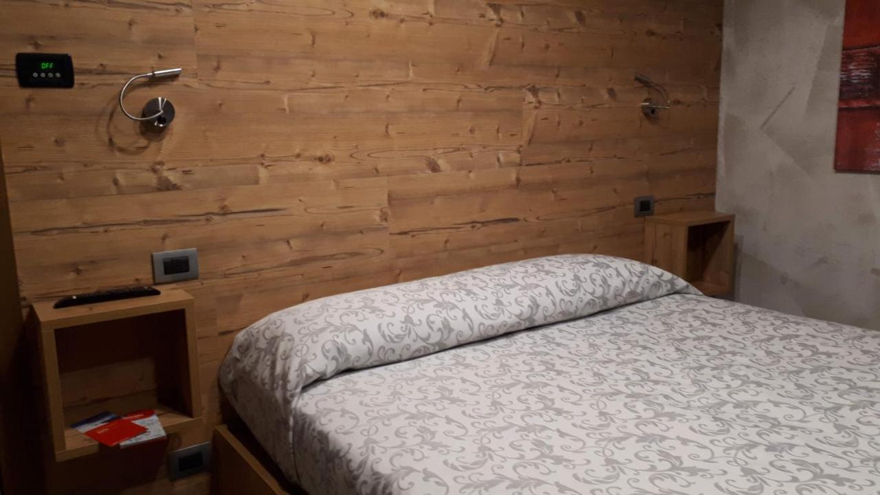 Hotel Bed & , Corte Rossa -1 Min Walk To Bernina Express 2*
