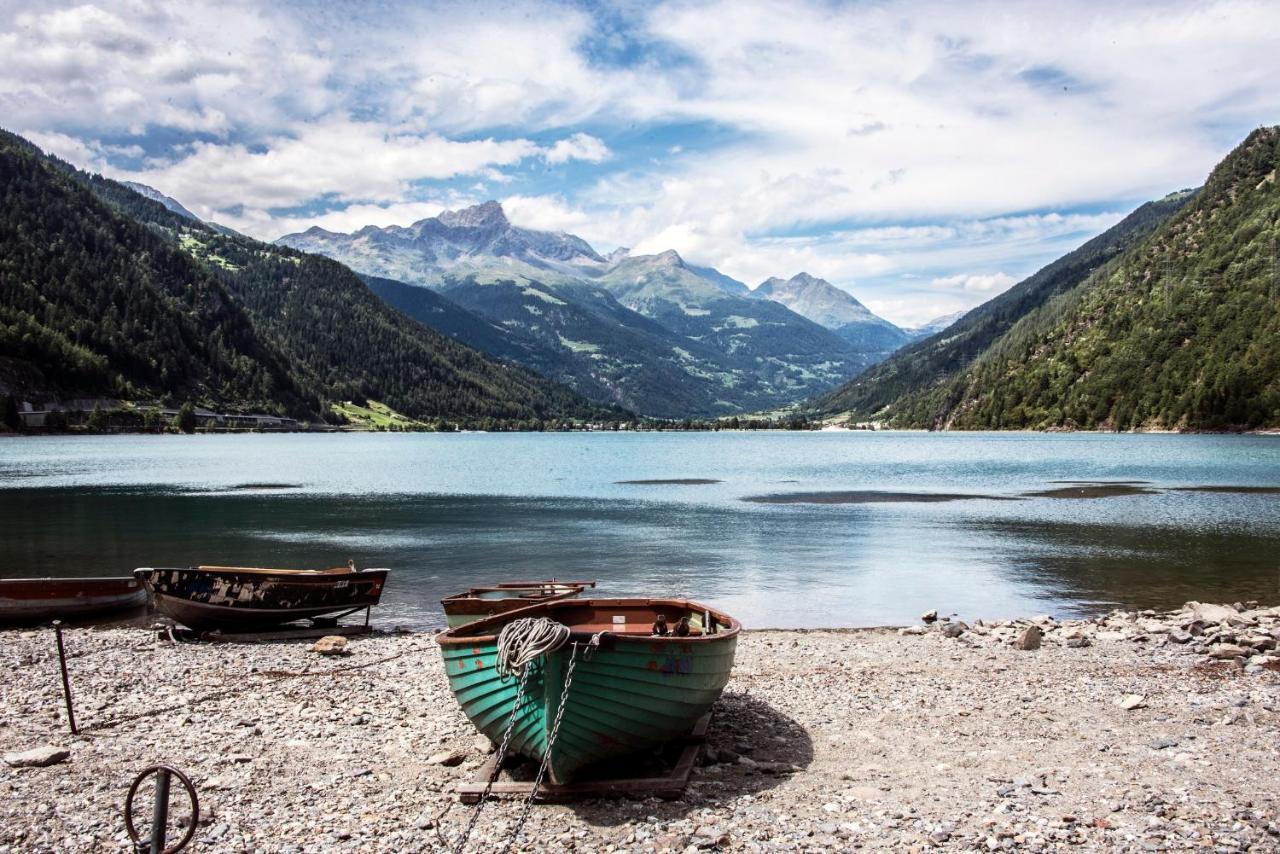 Bed & , Corte Rossa -1 Min Walk To Bernina Express Tirano