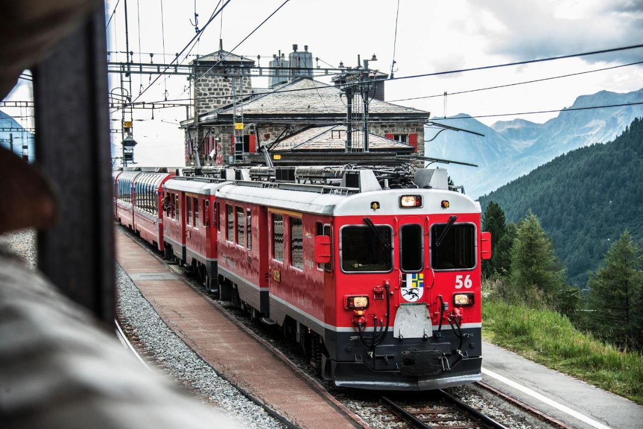 Bed & , Corte Rossa -1 Min Walk To Bernina Express Tirano
